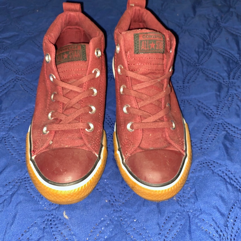 Converse - Picture 3 of 3
